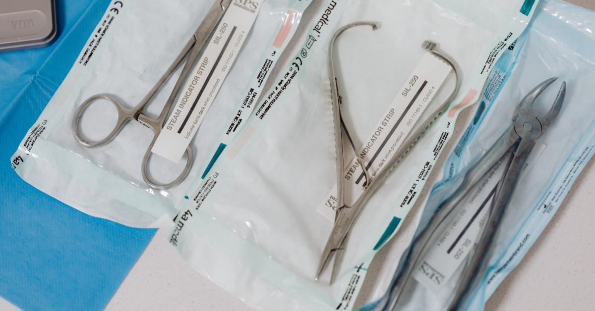 medical scissors in tyvek medical packaging